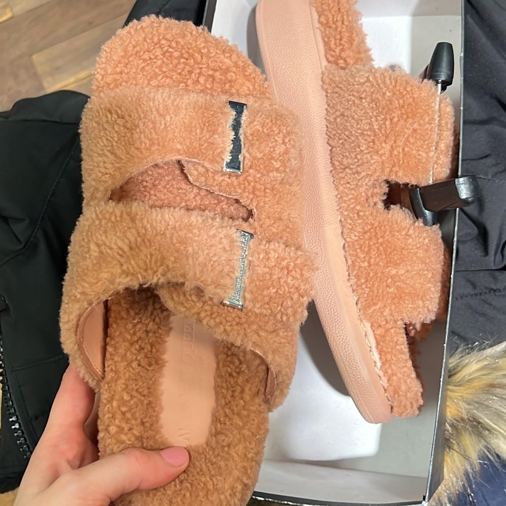 Alexander Mcqueen Shearling Slides Pink size 36